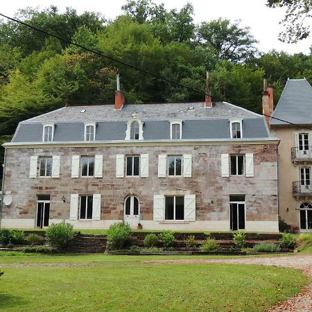 Ferienwohnung La Tour Du Chambon Brignac-la-Plaine Exterior foto