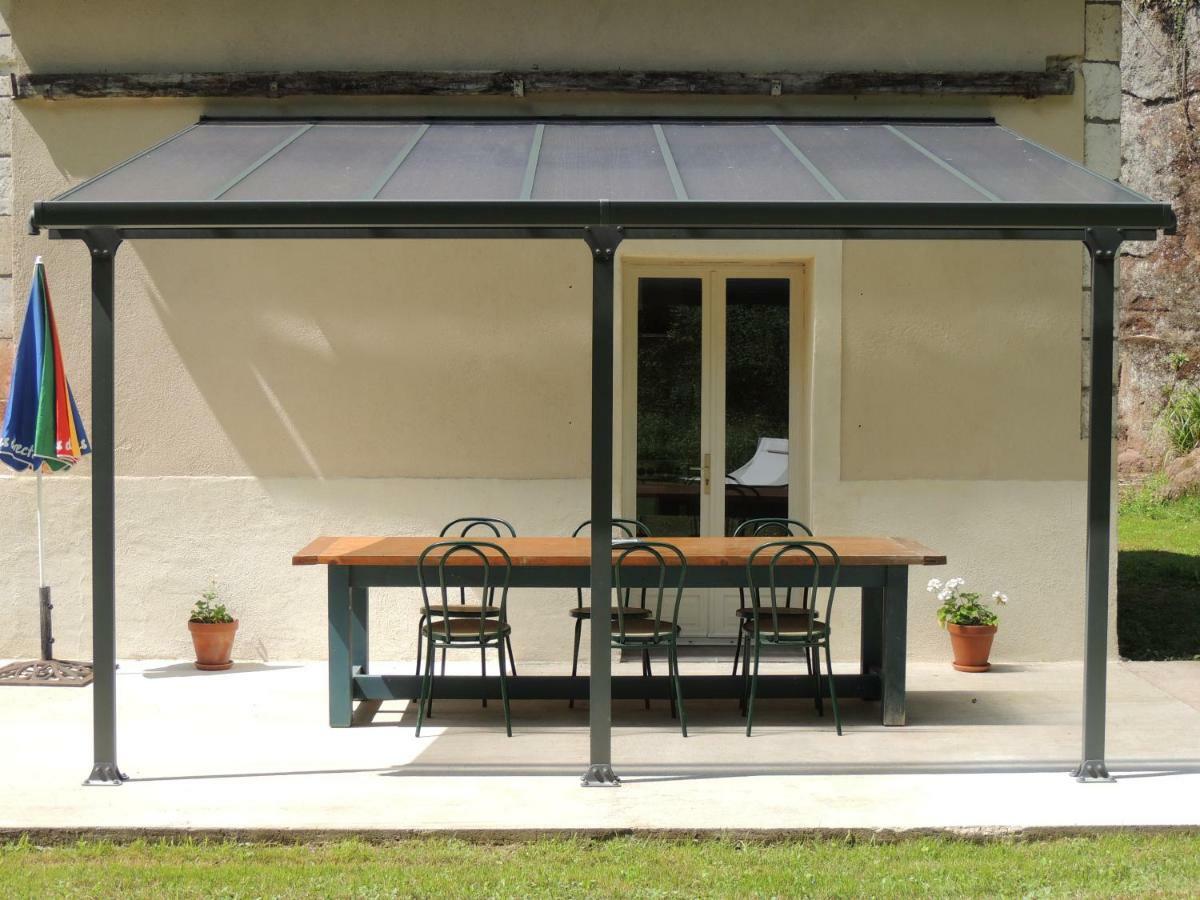 Ferienwohnung La Tour Du Chambon Brignac-la-Plaine Exterior foto