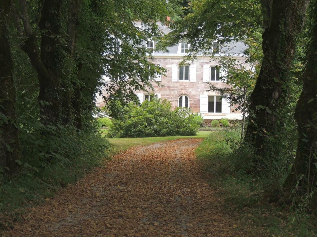 Ferienwohnung La Tour Du Chambon Brignac-la-Plaine Exterior foto